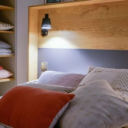 Eurocamp Mobile Homes At Valkanela Funtana