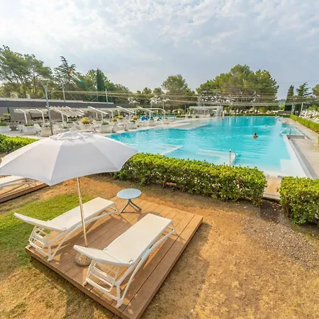 Eurocamp Mobile Homes At Valkanela