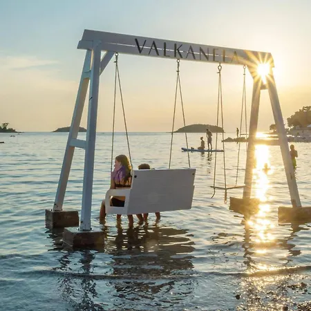 Eurocamp Mobile Homes At Valkanela Ferienpark